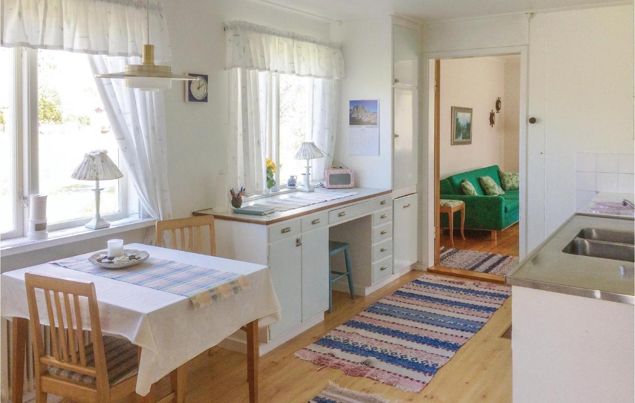 1 Bedroom Beautiful Home In Lidkoeping Sjovik  Luaran gambar