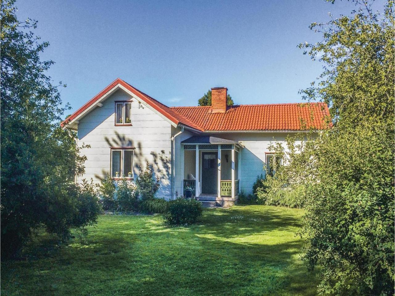 1 Bedroom Beautiful Home In Lidkoeping Sjovik  Luaran gambar
