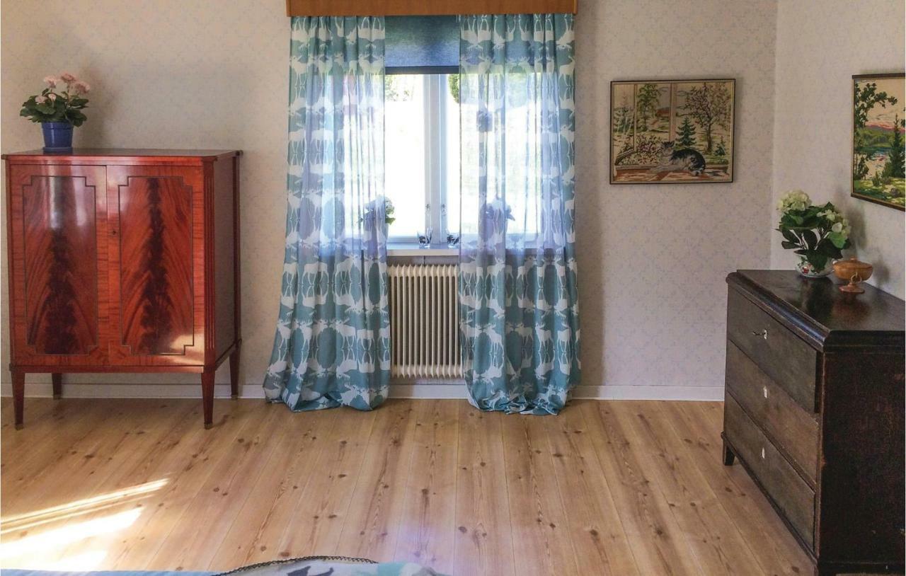 1 Bedroom Beautiful Home In Lidkoeping Sjovik  Luaran gambar
